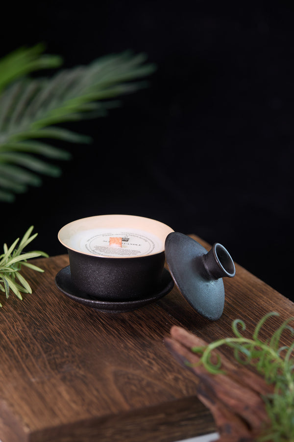 Black Ceramic Gaiwan Teacup Scented Candle